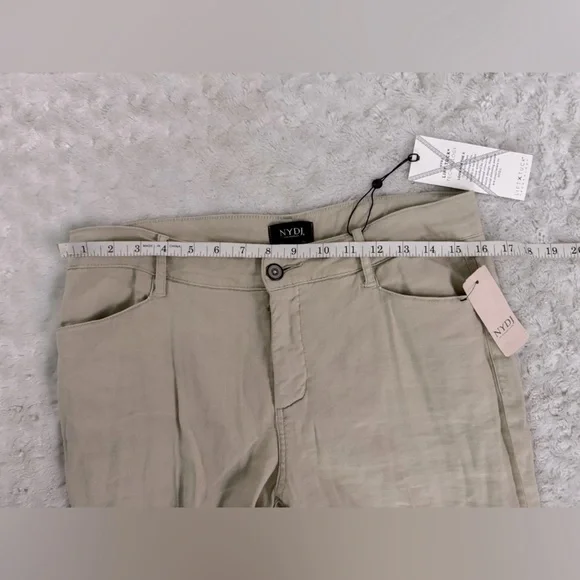 NWT- NYDJ Marilyn Straight Linen Pants in Feather